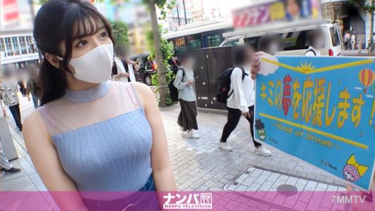 200GANA-2506 真正軟派，初次拍攝。以取材為藉口接近一位夢想成為音樂教師的清純音大女生！雖然對色情話題感到困惑，但當我們暗示給予報酬時，她就順勢張開了雙腿……肥嫩的身體、豐滿的巨乳和翹臀！抱起來的感覺最棒！