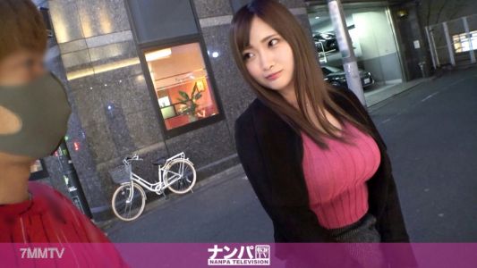 200GANA-2490 真正軟派，初拍。1655 在恵比寿搭訕的巨乳女子在酒店…晃動的乳房和波動的屁股肉！因為罕見的敏感體質而達到高潮接連不斷！這樣的高潮，真是男人一生的福氣！！