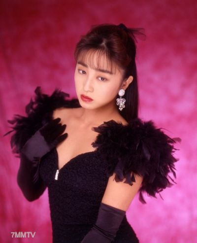 ME-018 젊은 부인 간식 일기