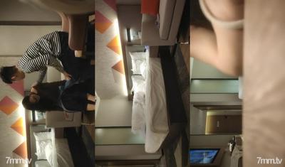 2021.10.18, [끝까지 레드불] 오늘 밤은 지적이고 아름다운 아내, 다양한 스타일의 매력과 관능미, 초선명 4K 장비로 솔직한 촬영, 쉴 새 없이 외치는 건 정말 남자 착즙기