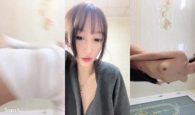 2022.2.10,拒絕審美疲勞,首次浴室自拍,【咕嚕咕嚕】,人氣小仙女,粉穴美乳特寫,活色生香,絕美佳人,挑戰收益榜冠軍