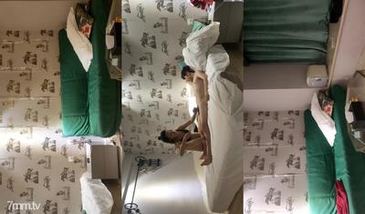 2022.4.24,【夜夜換新娘】,小伙1500約少婦,騷姐姐身材苗條