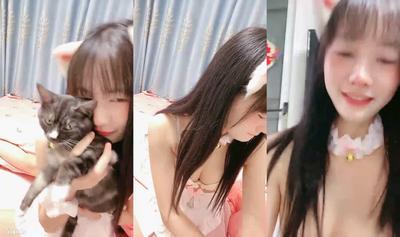 純欲系天花板美少女!情趣耳朵小鈴鐺!被炮友揉捏奶子,揉搓小穴低低呻吟,