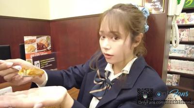 [Goddess Of Big Breasts ❤️Heavy Nuclear Bomb] The High-speed Rail Reveals The Goddess &quotNaomi&quot Full Paid Sex Private Shooting Ferrari Squirting Loli Beauty On Tide
