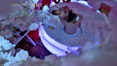 2023-5-18 새로운 유출 러브 호텔 물대포 실 뜨거운 젊은 여성과 유닛 리더의 고화질 솔직한 샷