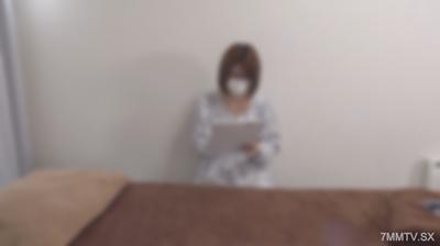 fc2-ppv 4673872 4월 29일까지 신작 세일 반값！【없음/입힘】잡지 모델처럼 매끄러운 숏컷의 매우 예쁘고 귀여운 여자가 가게에 왔습니다.
