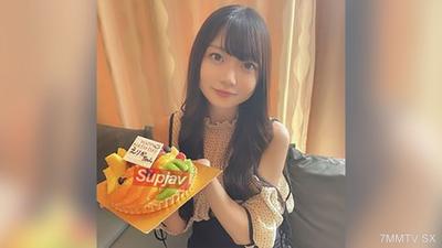 fc2-ppv 4792825 【帳戶開設紀念銷售】全臉露出！小百合20歲生日♥蛋糕、遊戲、戶外性交，這部作品充滿了各種精彩內容！