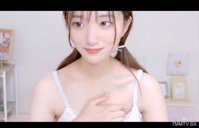 FC2-PPV 4799244 大膽地展示出來的黑髮與白皙清純的女生 | FC2電子市場