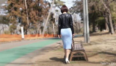 fc2-ppv 4814532 【子持ち】【童貞キラー】夫婦仲良し毎日中出しセックスなのに「養育費」を言い訳にAV応募したド変態ma.maが高速ピストンで潮吹き絶頂！お腹に大量ザーメンぶっかけ... | FC2電子市場