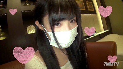 FC2-PPV 461118 黑色長髮的清純美少女·里子【前篇】偶像級的非常漂亮的女孩