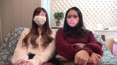 fc2-ppv 1313418 【初撮り】【一部顔出し】恥ずかしがりやだけどマジイキちゃんとおチンポで何度もすぐイキまくりちゃん。愛嬌たっぷりの2人に責められ王様気分!?それぞれタイプが違う2人のオマンコへW中出し