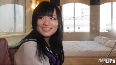 fc2-ppv 1339150 【SSS-Class Beautiful Girl】Shino-chan"s Attempted Sex at 18
