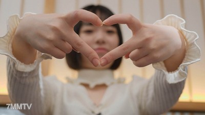 fc2-ppv 1349465 【Half Price Alert】The 51st episode: 18-year-old Hinako"s spring break. First-time insemination in the depths of her inexperienced pussy 【Self-recorded】
