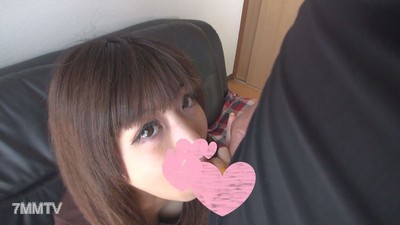 fc2-ppv 1517862 （初次拍攝）小美22歲，身高148cm，B罩杯(D-Cup)，腰圍56，臀圍85　【露臉】【S級美女降臨！】終於說服了多年來一直在追求的小美，在家中進行自拍！享受這個敏感又年輕的身體吧！！