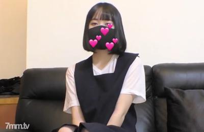 fc2-ppv 1847679 경험이 없는 19세 미소녀 대학 여학생이 처음의 섹스로 처녀를 잃다  셀카