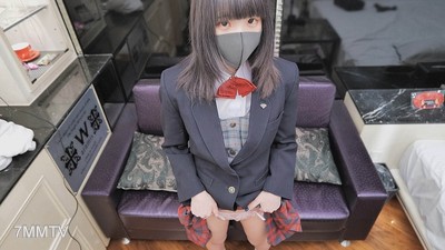 fc2-ppv 1911284 【Personal Photography】18-year-old schoolgirl begs for internal ejaculation while screaming 【Mountain Shot】