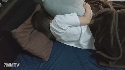 fc2-ppv 1938556 #明天刪除　F罩杯的御宅族女高中生睡覺時的樣子讓我興奮，甚至射精在她裡面了