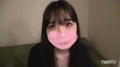 fc2-ppv 2077664 在街角的搭訕酒吧認識了一位21歲白皙纖細的美容師。初次體驗性愛如同機關槍發射!!