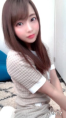 fc2-ppv 2104884 (期間限定)完全露臉的貓眼美女立即內射