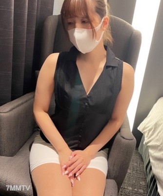fc2-ppv 2141052 【個撮無・有夫之婦事務強制ＮＴＲ・公司極秘・洩露】發生了各種事情，我偷拍了有夫之婦事務員！32歲的她身材妖豔，老公卻放著不管ｗ確定在公司出軌並未經許可受精！