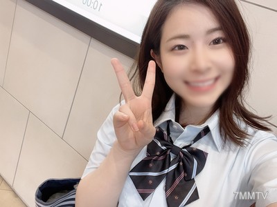 fc2-ppv 2309526 ★Be careful not to overdo it★ Super cute E-cup high school girl ★ Gets pounded for a long time by a chubby old man&quots real dick
