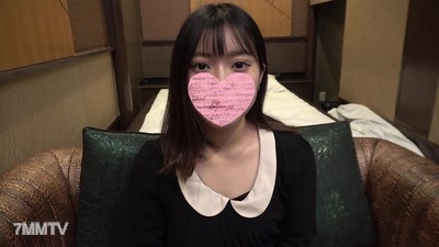 fc2-ppv 2622283 With the overly cute maid, the two of us go to a hotel. I ejaculate a large amount of semen into the narrow vagina of the inexperienced young beauty.