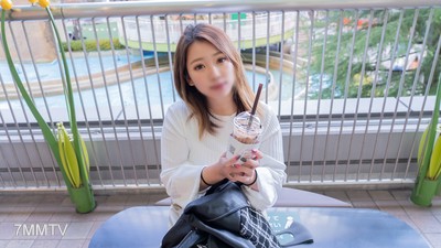 fc2-ppv 2629963 初撮影・顔出し【新シネマ画風】個数限定【無修正】爆乳インストラクターの着衣巨乳の誘惑・・・片手に収まりきらない圧巻すぎる天然Gcupを揺らし2回中出し！挟まれると僕の性器は見えなくなった・・・（長編） {