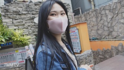 fc2-ppv 2897474 【好評につき再登場！】 とんでもない爆乳！＆滝級潮吹き！ 旦那がいるのに男と遊びまくる性欲持て余し人妻【レビュー特典アリ】 {
