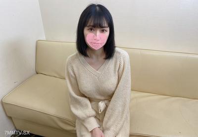 fc2-ppv 3141902 一週限定1980→980，膚白清純型女生。雖然緊張但仍在鏡頭前挑戰初次露出