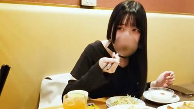 fc2-ppv 3269732 ※First 3 days only 2780pt→1280pt [Unedited] Serious slender JD and family restaurant date leading to internal ejaculation