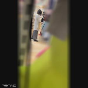 fc2-ppv 3271165 【個人】土氣戴眼鏡的巨乳老婆。以為自己逃脫了,其實只是瞬間的錯覺。被他人的陽具搞亂的生殖器和扭曲的臉,還有眼鏡。