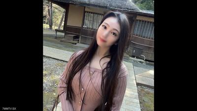 fc2-ppv 3340997 First shoot with face revealed!! Limited time offer for 3 days, 1980 points!! An active and curious beauty who works at a major travel agency goes to the park... Her pent-up sexual desires explode, resulting in two consecutive shots of liv