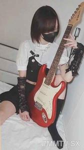 fc2-ppv 3061517 想被女學生干的女孩·美腿樂團成員·穿便服騎乘式內射後…※附送VR另一角度特典