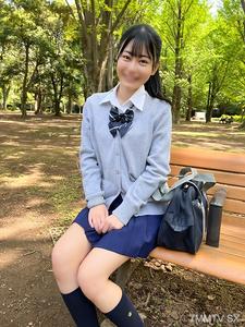 fc2-ppv 4241286 ※初回數量限定※★彈彈落下的18歲★制服・射精★濕滑吸附的陰道肉棒進出★籃球部・歌【內射＆臉射】