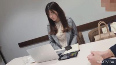 FC2-PPV 4407539 【個人】前公務員的美乳美女。對方直接到工作地點內射,回家後還被追債玩弄美乳,雖然不情願但仍被大量內射的自拍影片正在償還中(4月限定1980pt)
